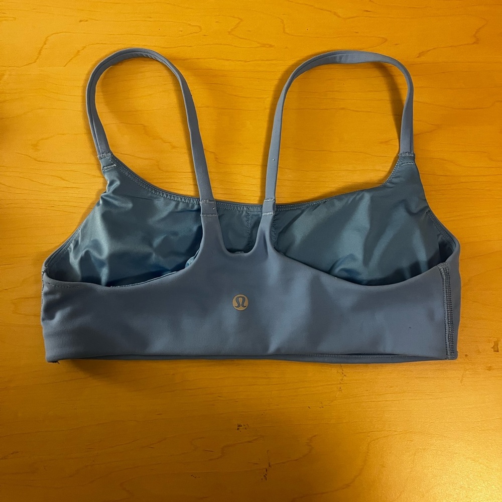 Blue lulu lemon bra